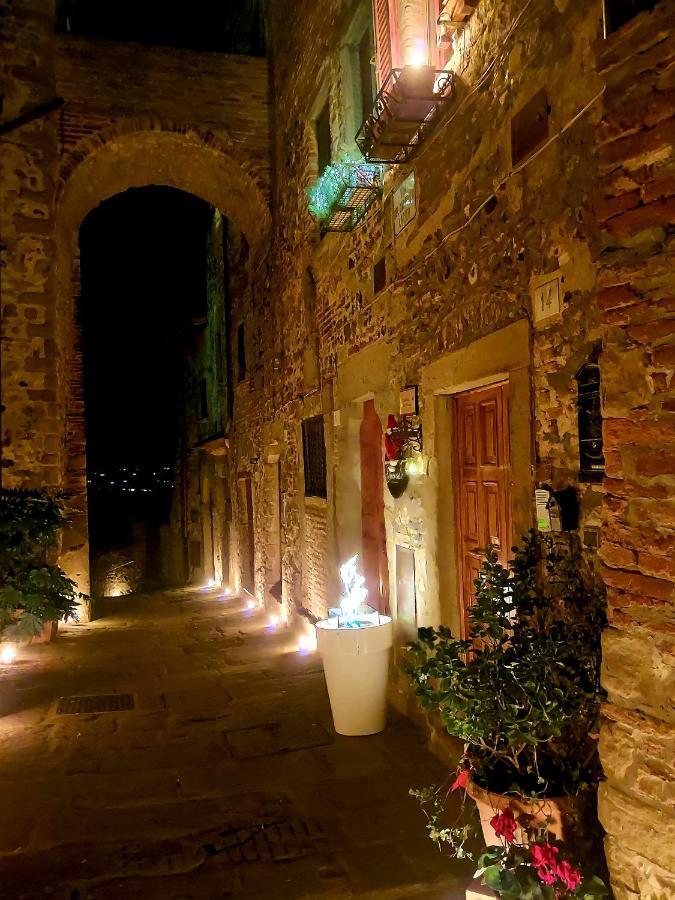 Nero Gioconda Hotel Anghiari Buitenkant foto