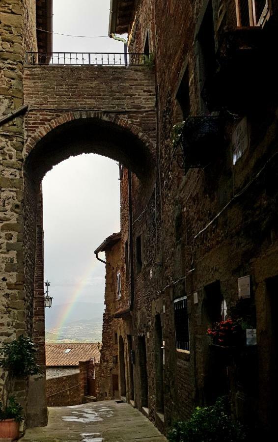 Nero Gioconda Hotel Anghiari Buitenkant foto
